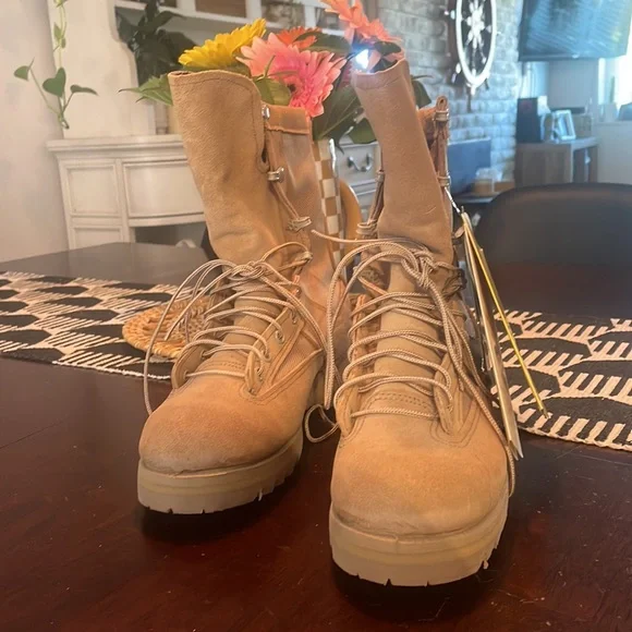 Belleville boots - Picture 2 of 5